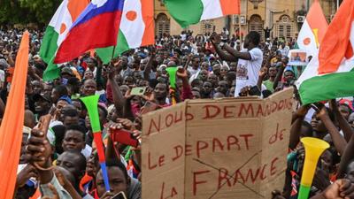 Нигер высылает посла Франции